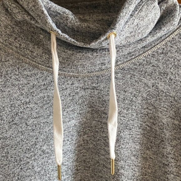 Old Navy Active Womens Mock Neck Athletic Sweatshirt-Gray-Small-GUC - Picture 5 of 9